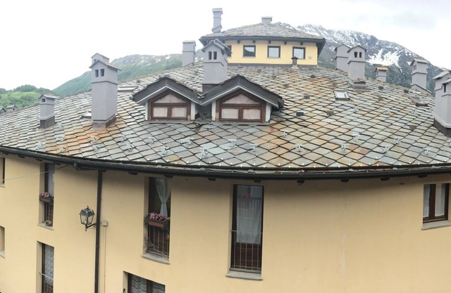 Spacious two-room attic apartment