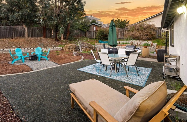 Spacious updated retreat near San Francisco & Napa! 🍷
