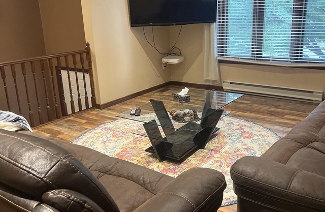 Spacious welcoming house desired location
