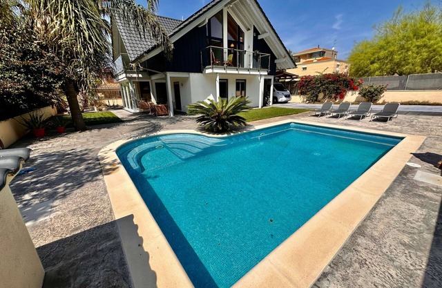 sparrow villa in residential area by hlclub agency