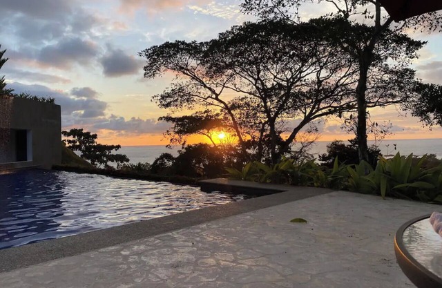 Spectacular Ocean Views - Condo in Dominical Area/4p Wi-Fi