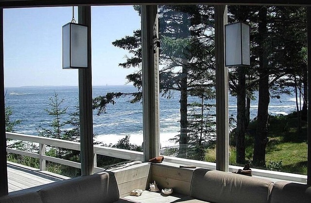 Spectacular Ocean Front property - Like Owning the Atlantic!