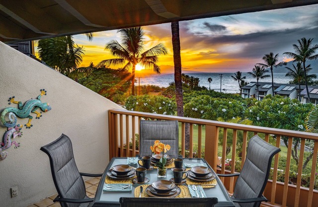 Spectacular Ocean View Front Row 2 Bedroom Condo! H-209