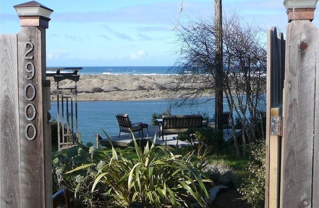 Spectacular Oceanfront with Ocean, River And Sand Dune Views!
