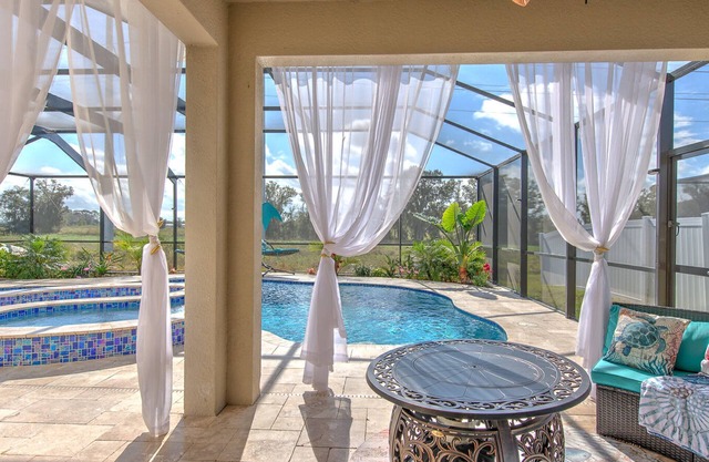 Spectacular Retreat 5BD L12ppl l Heart of Tampa FL
