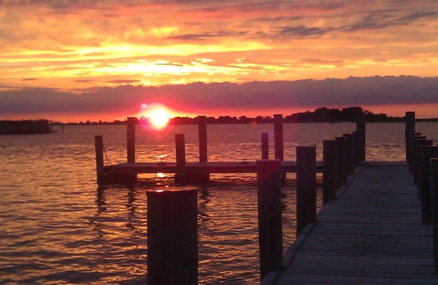 Spectacular Sunsets- Waterfront Home On Smith Island