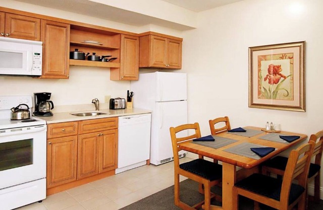 Spend Labor Day week in a spacious 2-bedroom, 2-bathroom condo in Lenox, MA