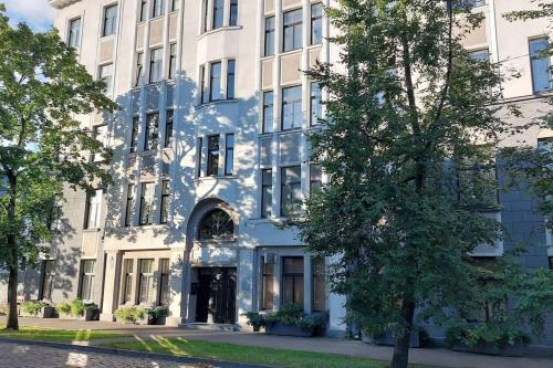 Spicy studio in Art Nouveau district, Culture trip