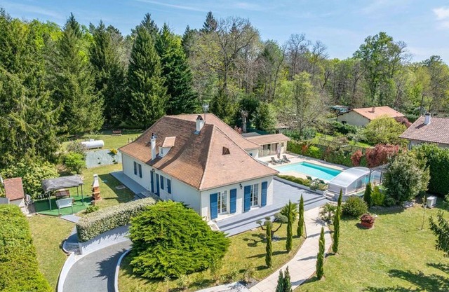 Splendid Air-conditioned Villa and Studio-Pool-Park Peaceful haven in Périgord!