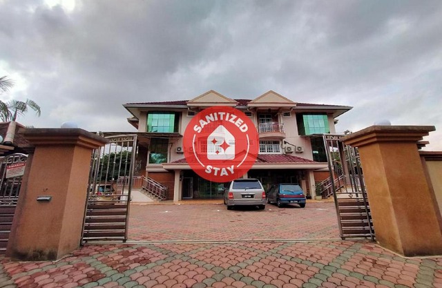 SPOT ON 89942 M & H Rizq Ventures