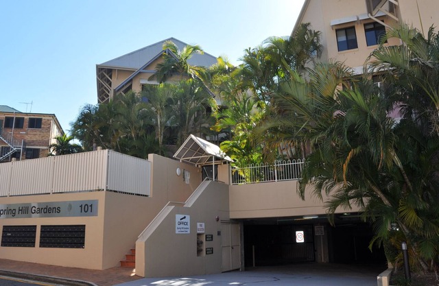 Springhill Garedens Apartments one bed room