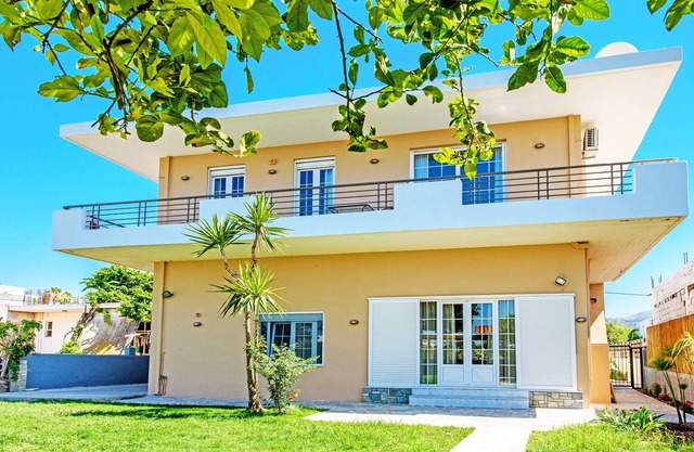 Spyros apartment 1 in Platanes Rethymno