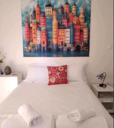 Square View Apartment