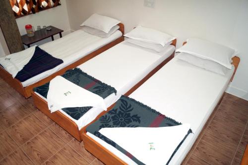 Sri Kumara Lodge 