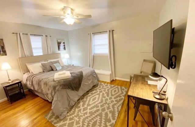 St Elmo Getaway-Dog and Cat Friendly