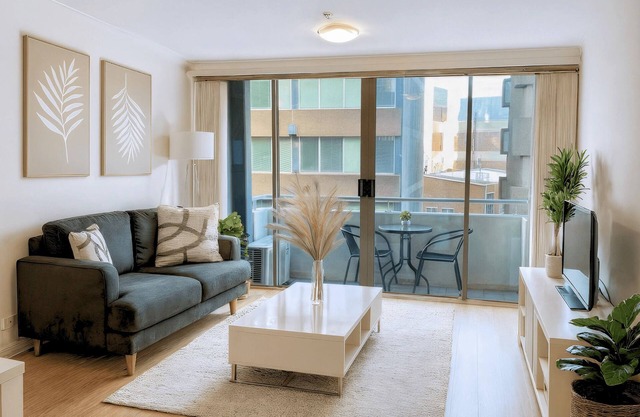 St Leonards- LN409 Atchison Street - Spacious 1BR + Study with Balcony Parking Near St Leonards Station