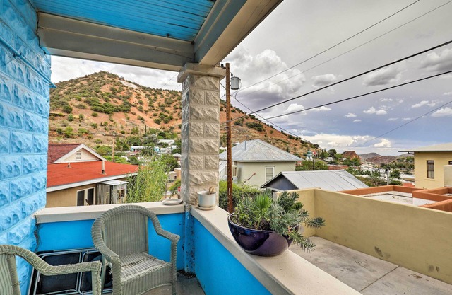 'St Patrick' Apartment in the Heart of Bisbee