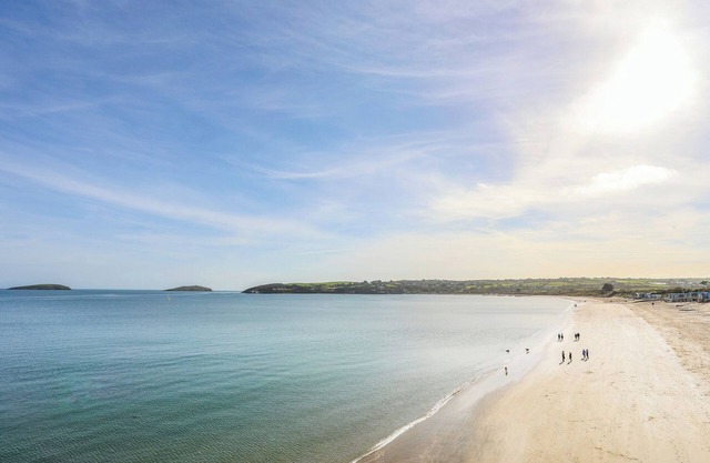 ST TUDWALS VIEW, pet friendly, country holiday cottage in Abersoch