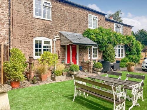Stable Cottage