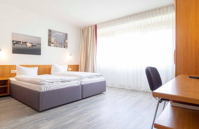 Standard double room - Motel Stralsund