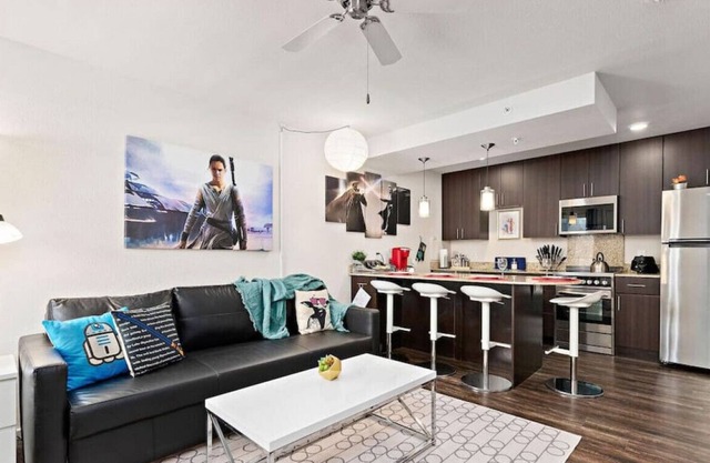 ★✪Star Wars✪KING BD✪No Stairs!✪Fast Wifi✪Dedicated Covered Parking✪★
