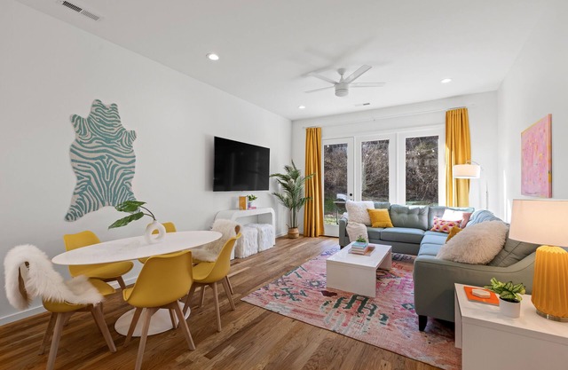 Starburst - An Atomic Ridge Home