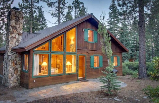 Stargazer Chalet in Carnelian Bay