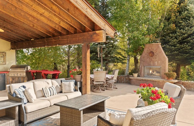 Starlight Mountain | Sopris View Eco-Estate