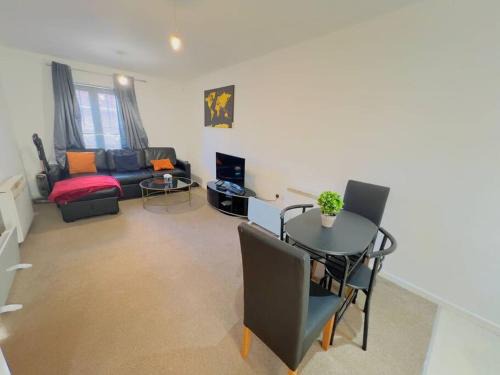 Starview Apartment-Vitoria