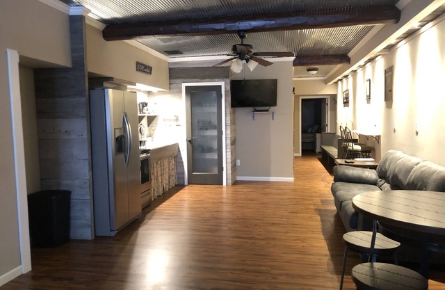 Station House Condo 2 Bed 2 Bath Sleeps 5