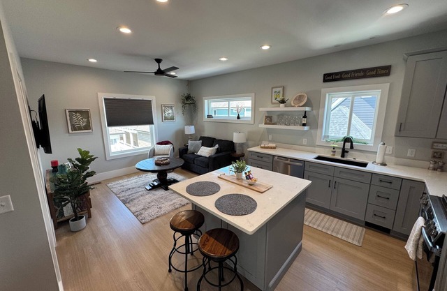 Stay and play in this modern stylish Southside Chattanooga apartment