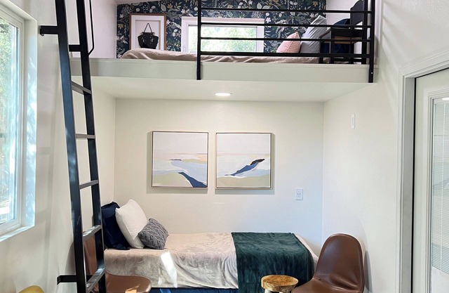 Stay Tiny Palomar Tiny One, Tiny Home Palomar Mountain 5 Casinos/Wine nearby