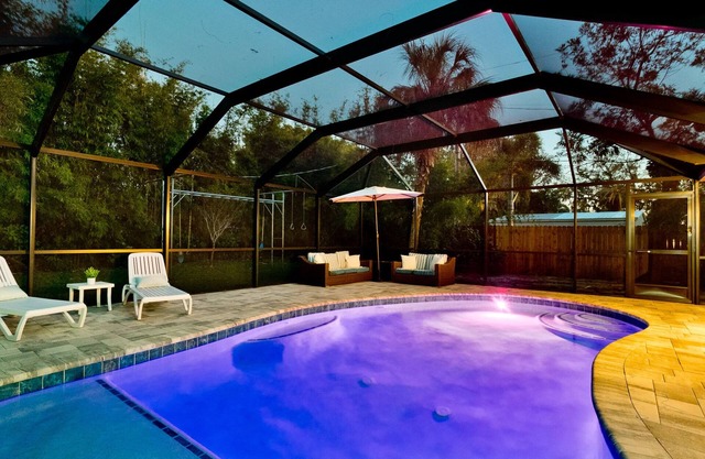 Steps to Bay | Pool & Gourmet Kitchen