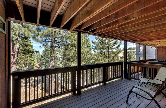 Steps to Heavenly, Sleeps 4