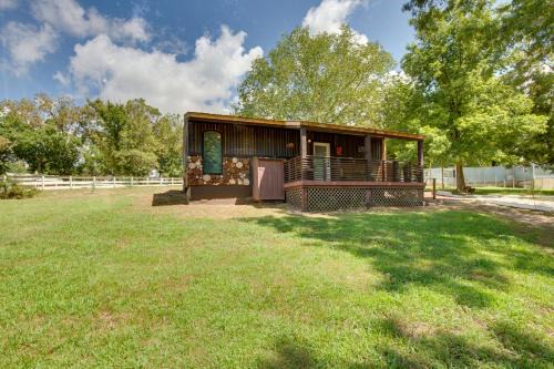 Steps to Lake Peaceful Cabin Escape in Odessa