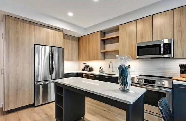 Steps to Reston Village Center | 1BR w/Pool/Gym/Yoga Deck
