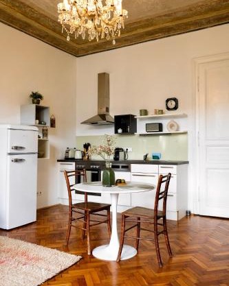 Stilvolles Apartment in zentraler Lage mit Parkplatz