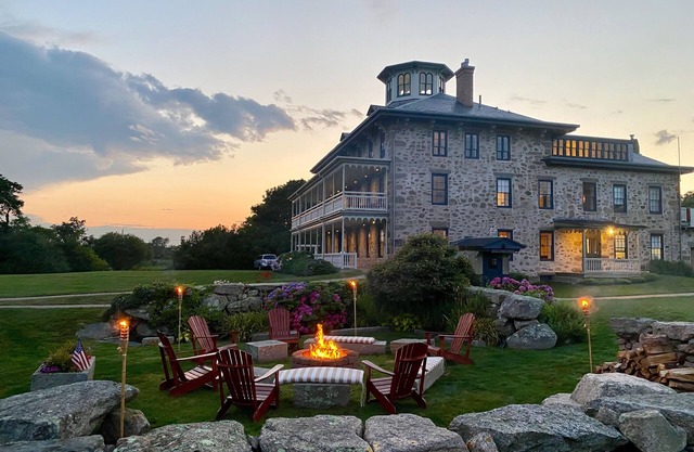 Stone House Inn
