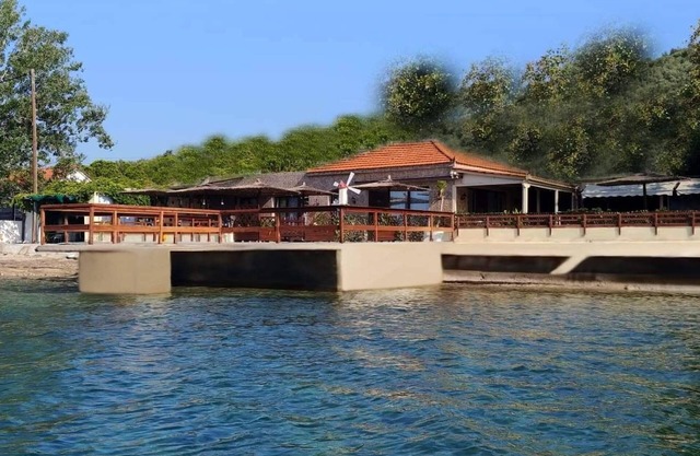 STONE VILLA & KIDSLAND