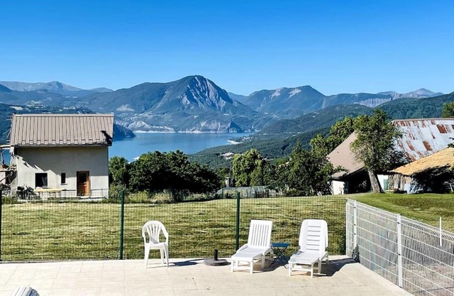 Studette et studio en montagne proche stations de ski et lac