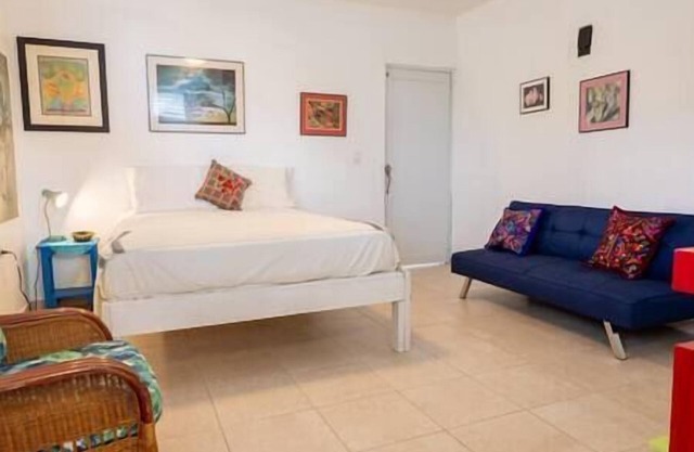 Studio #1 Tínima with Garden - Guayacan Guesthouse