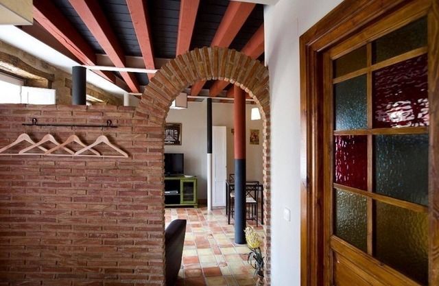 STUDIO 2 ADULTS + 2 CHILDREN - HARO - LA RIOJA - SPAIN I