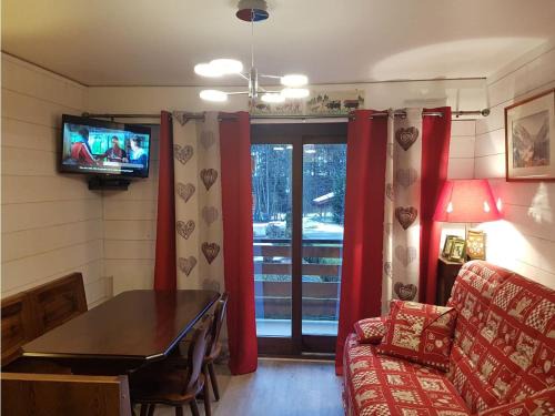 Studio 4 pers. à Châtel : balcon, parking, proche télécabine Linga - cuisine équipée et WIFI - FR-1-676-100