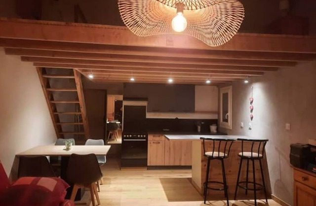 Studio 40 m 2 Près St Guilhem le Désert et Rivière