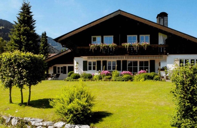 Studio Apartment 'Appartement Braun 3' with Mountain View, Balcony and Wi-Fi