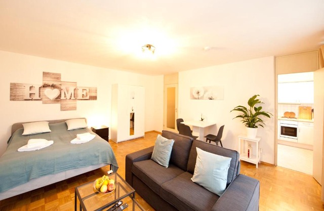 Studio Apartment - zentral mit Parkplatz - Balkon