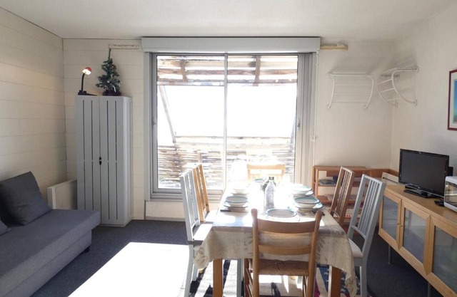 Studio cabine 6 pers. avec balcon, exposé sud, Club Engaly II - FR-1-457-241