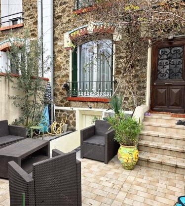 Studio charmant à Noisy-le-Sec de 22 m² avec terrasse