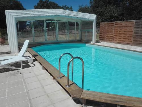 Studio douillet à Eymet, 20 m² avec piscine