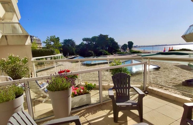 Studio facing the sea "Le Ponton" | 30m2 terrace | 4 occupants